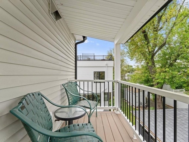 39 Paul St, Watertown, MA 02472 - view of balcony