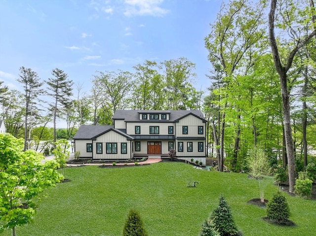 LOT3 Ridge Rd, Northborough, MA 01532 - view of front of property with board and batten siding and a front yard