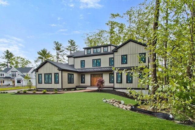 LOT3 Ridge Rd, Northborough, MA 01532 - view of front of house with board and batten siding and a front yard
