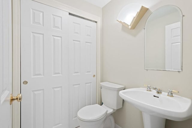 29 Crystal Brook Way Unit C, Marlborough, MA 01752 - bathroom featuring a sink and toilet