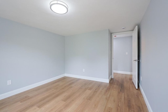 18 Beaumont Rd, Worcester, MA 01604 - unfurnished room featuring light wood-style floors and baseboards