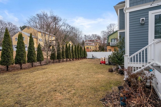 view of yard featuring fence