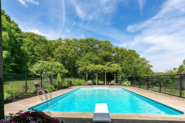 27 Southwick Rd, Sutton, MA 01590 - view of pool with a diving board