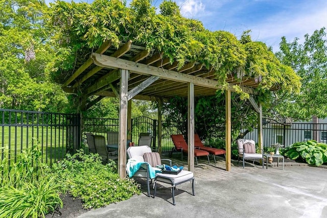 27 Southwick Rd, Sutton, MA 01590 - fenced backyard with a patio area