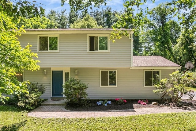 47 Churchill St, Sudbury, MA 01776 - colonial inspired home featuring a front yard