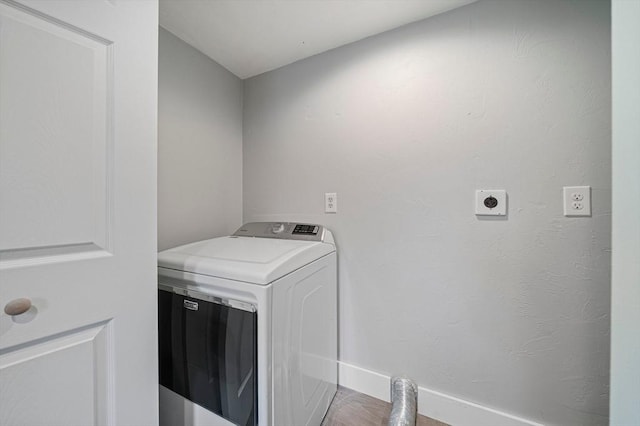 13 Hickory Rd, Halifax, MA 02338 - washroom featuring washer / clothes dryer and baseboards