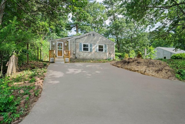13 Hickory Rd, Halifax, MA 02338 - view of front of house featuring driveway
