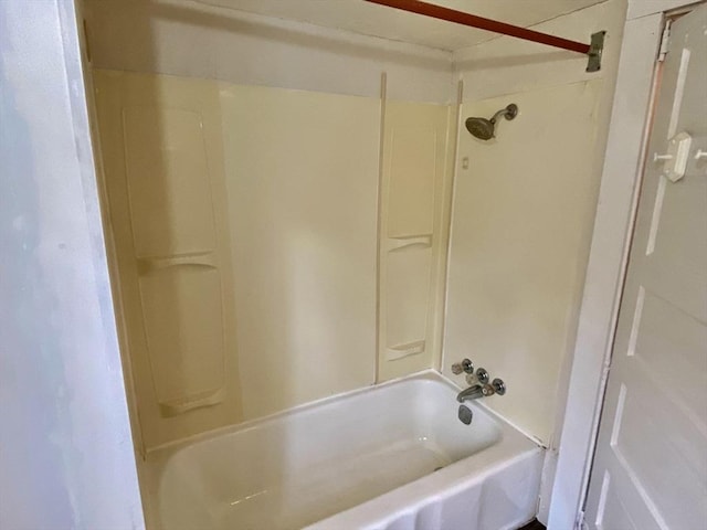387 W Washington St, Hanson, MA 02341 - full bath with washtub / shower combination