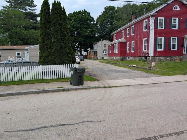 8 May St, Webster, MA 01570 - view of front of house featuring a chimney
