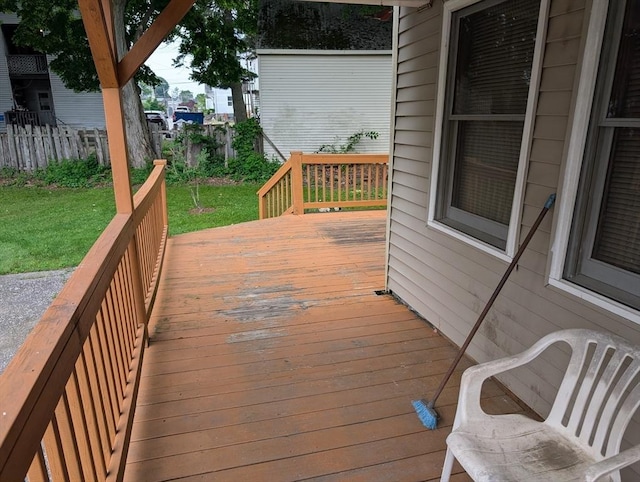 8 May St, Webster, MA 01570 - view of wooden terrace
