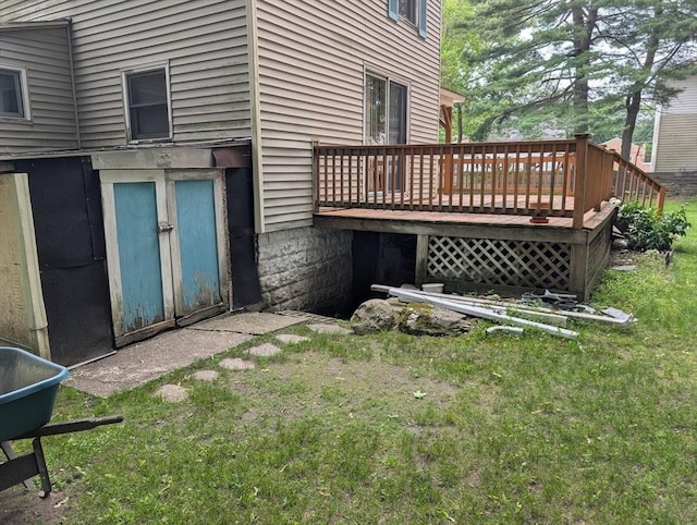 8 May St, Webster, MA 01570 - exterior space with a wooden deck and a yard