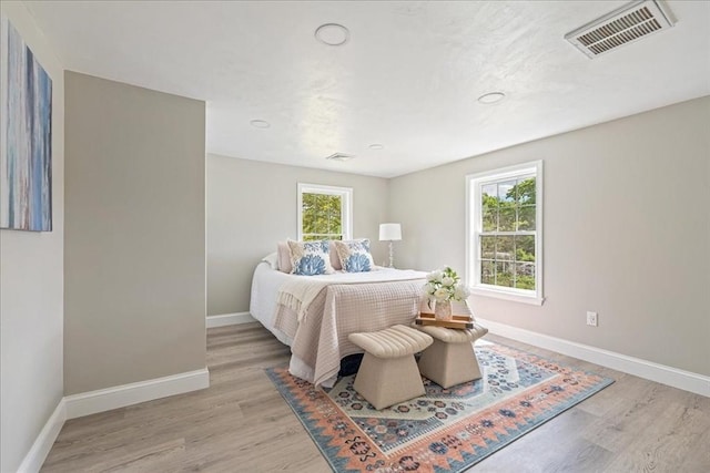 1009 Point Rd, Marion, MA 02738 - bedroom featuring baseboards and wood finished floors