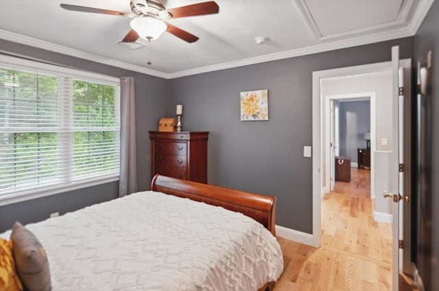 21 Rose Ln, Uxbridge, MA 01569 - bedroom featuring light wood-style floors, baseboards, a ceiling fan, and crown molding