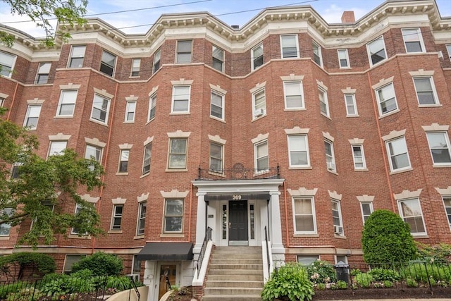 369 Tappan St Unit 8, Brookline, MA 02445 - view of building exterior