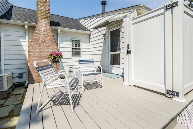 68 Fifth Ave, Barnstable, MA 02601 - view of wooden terrace