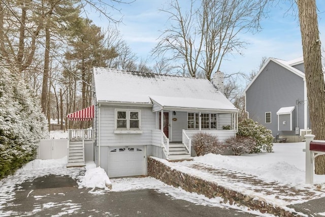 view of front of house featuring a garage