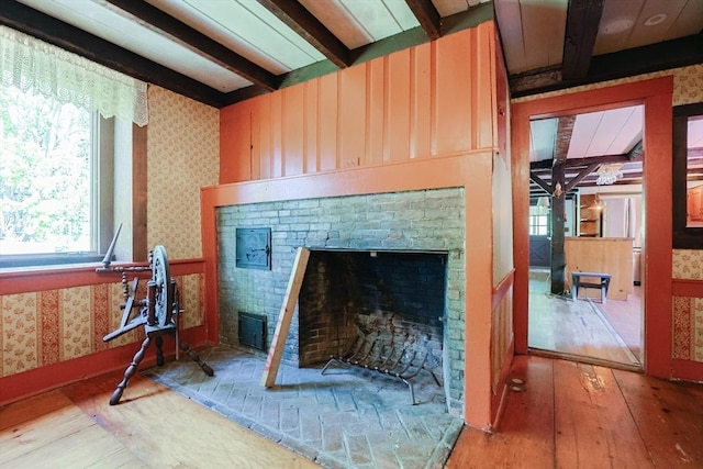 82 Willow St, Foxboro, MA 02035