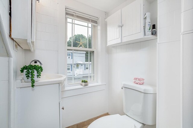 3 Lakeside Ave, Lunenburg, MA 01462 - half bathroom featuring vanity and toilet
