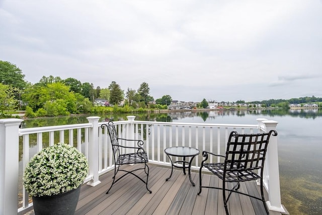 3 Lakeside Ave, Lunenburg, MA 01462 - wooden terrace featuring a water view