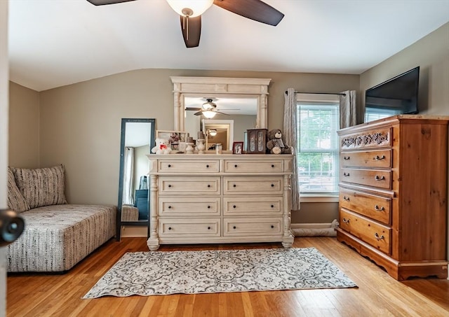 98 Moss St, New Bedford, MA 02744 - living area featuring a ceiling fan, light wood-style floors, and vaulted ceiling