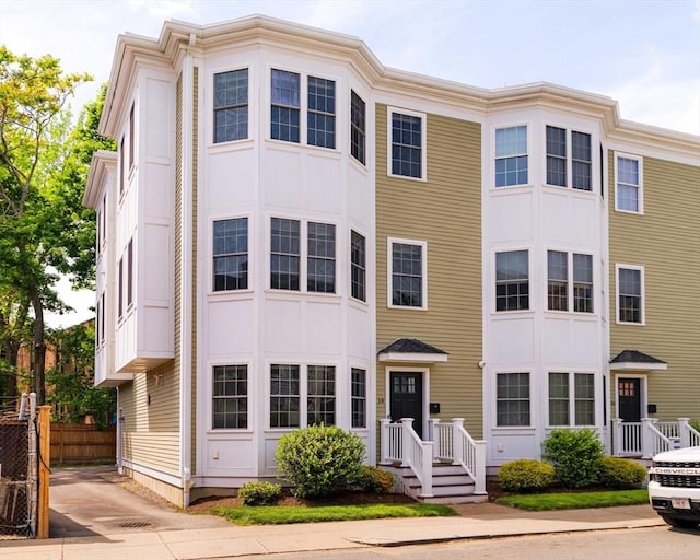 14 S Waverly St Unit 14, Boston, MA 02135 - view of multi unit property