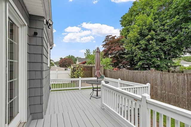 25 Ocallaghan Way, Lynn, MA 01905 - deck with a fenced backyard