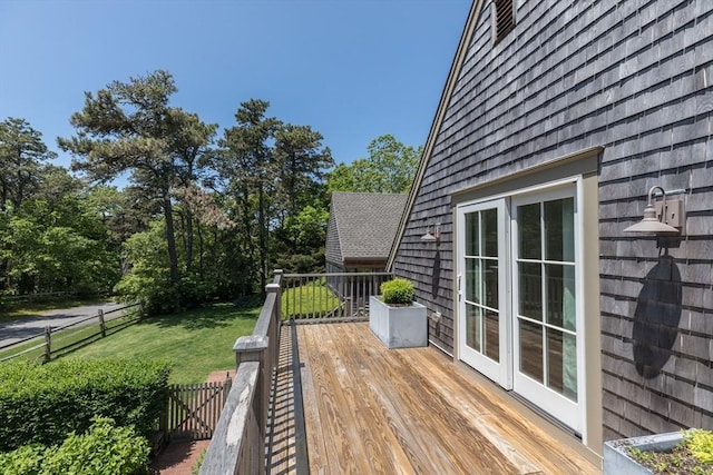 28 Marthas Rd, Edgartown, MA 02539 - view of wooden deck