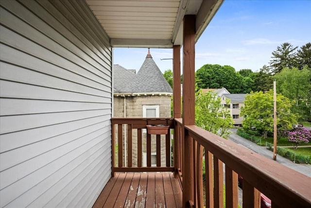 29 Tatman St, Worcester, MA 01607 - view of deck