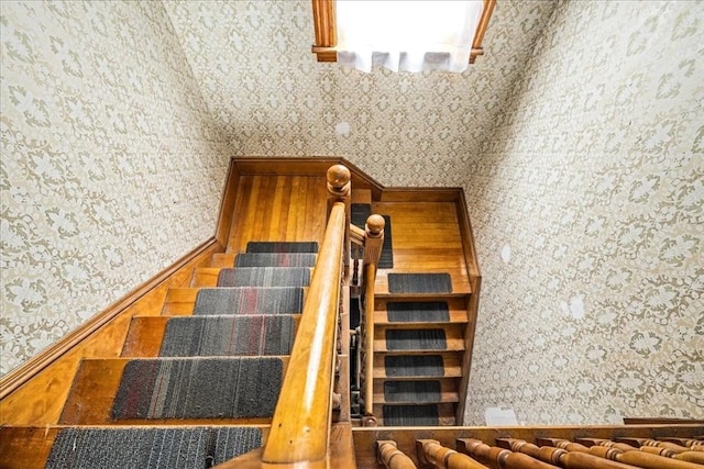 29 Tatman St, Worcester, MA 01607 - stairway with wallpapered walls