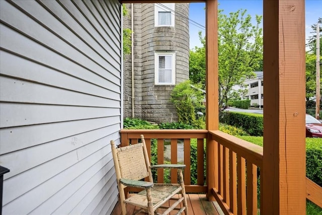 29 Tatman St, Worcester, MA 01607 - view of deck