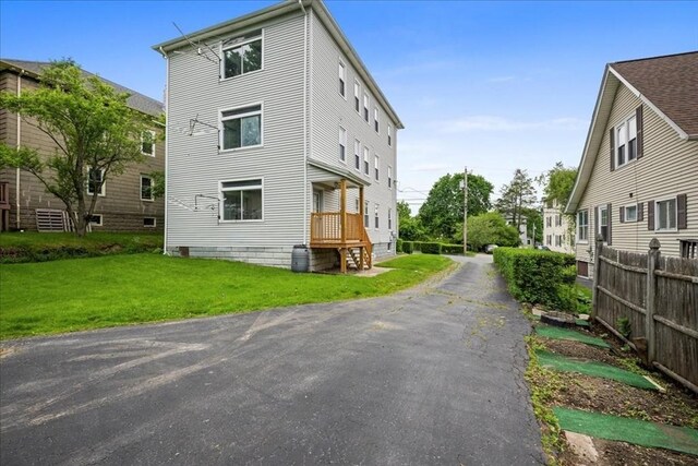 29 Tatman St, Worcester, MA 01607 - view of asphalt road