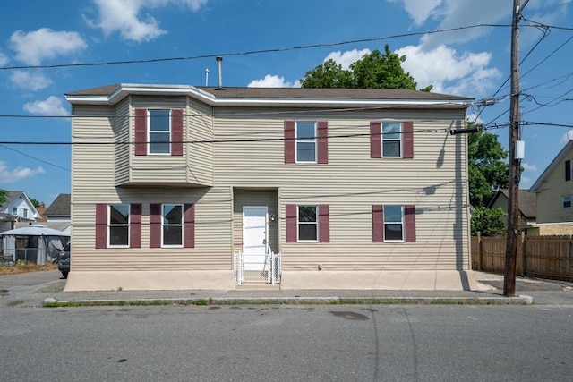 45 Stanley St, Lowell, MA 01850 - view of front of home