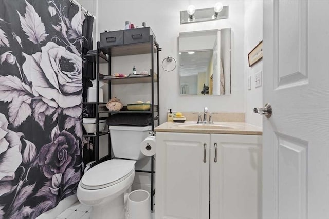 8 Deer Path Unit 8, Hudson, MA 01749 - full bath with vanity, toilet, and a shower with curtain