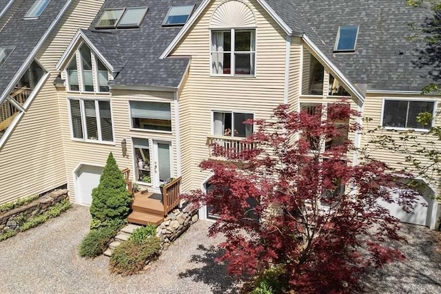 8 Deer Path Unit 8, Hudson, MA 01749 - back of property featuring a shingled roof