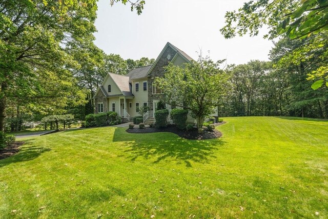 20 October Dr, Franklin, MA 02038 - view of front of property with a front yard