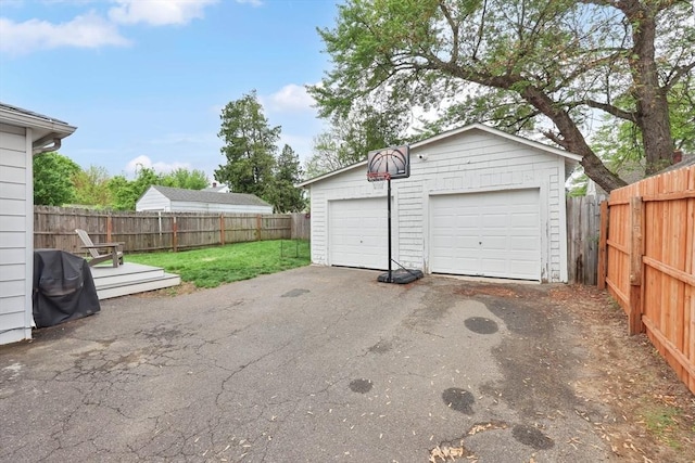 view of detached garage