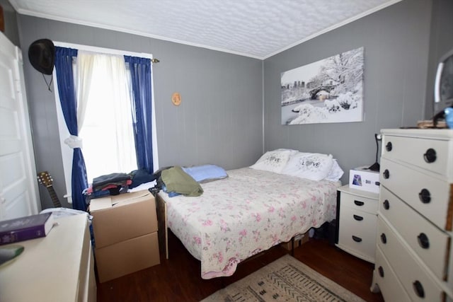 419-421 Court St, New Bedford, MA 02740 - bedroom with dark wood finished floors and crown molding
