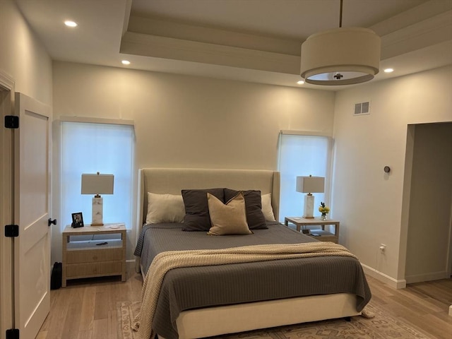 52 Round Farm Rd, Rehoboth, MA 02769 - bedroom featuring light wood-style flooring, recessed lighting, and baseboards