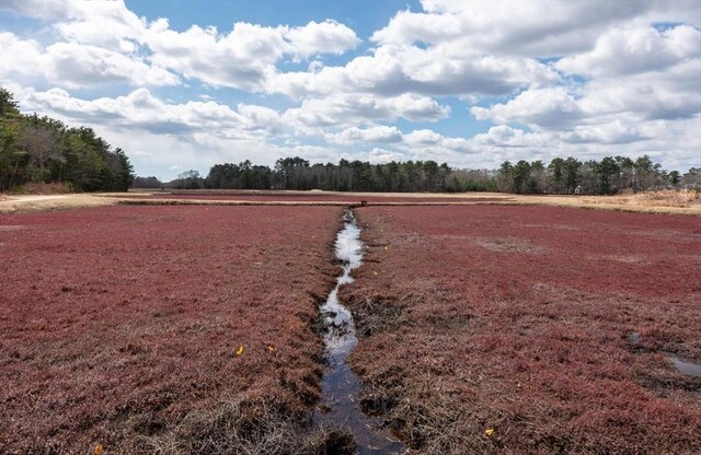 810 Head Of The Bay Rd, Plymouth, MA 02360