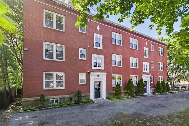 6-R Hazel Ter Unit 6, Salem, MA 01970 - view of building exterior