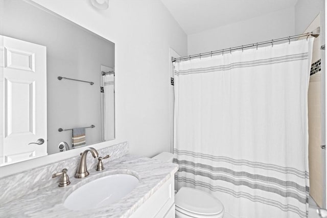 203 Middle St Unit 6, Weymouth, MA 02189 - bathroom featuring vanity, toilet, and curtained shower