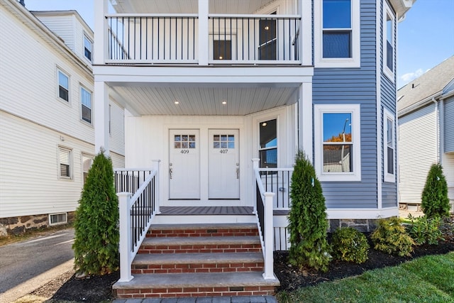 view of property entrance