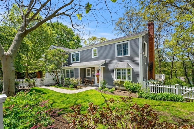 4 Crestwood, Marblehead, MA 01945 - view of front facade featuring a chimney and a porch