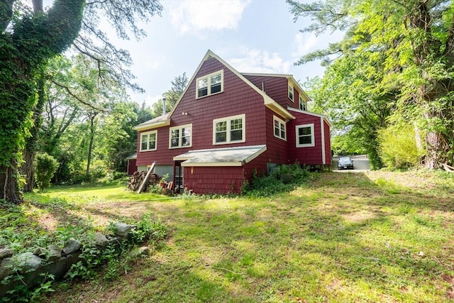 290 E St, Westwood, MA 02090 - back of property with a lawn