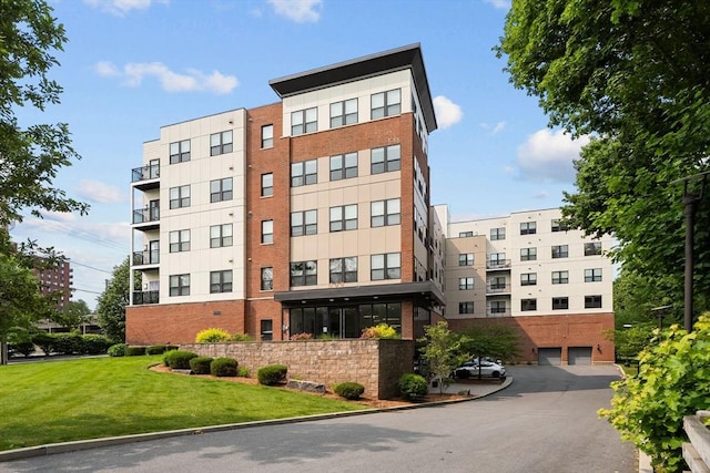 999 Hancock St Unit 212, Quincy, MA 02169 - view of apartment building / complex