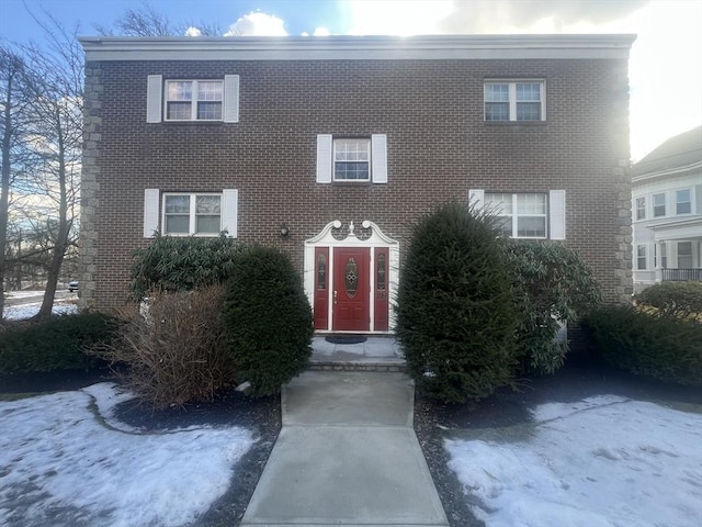 view of front of house