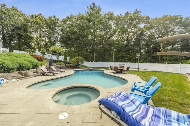 15 Pilgrim Rd, Mansfield, MA 02048 - view of pool featuring a patio and a pool with connected hot tub