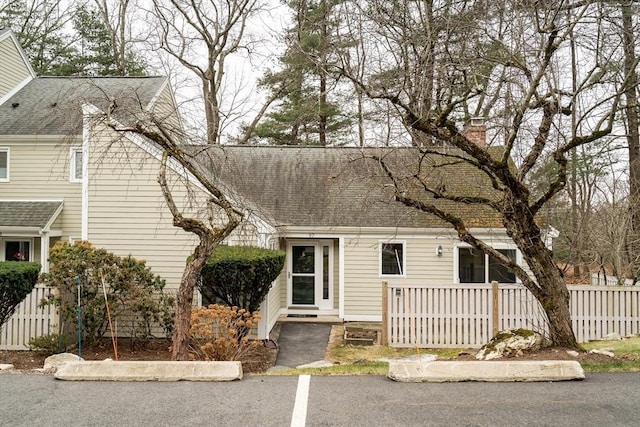 view of front of home