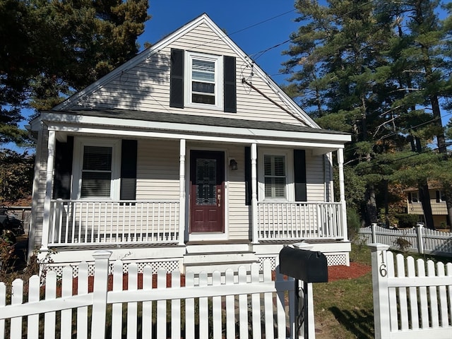 view of front of home featuring a porch