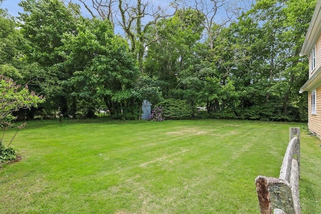 176 Palmer Ave Unit 2, Falmouth, MA 02540 - view of green lawn